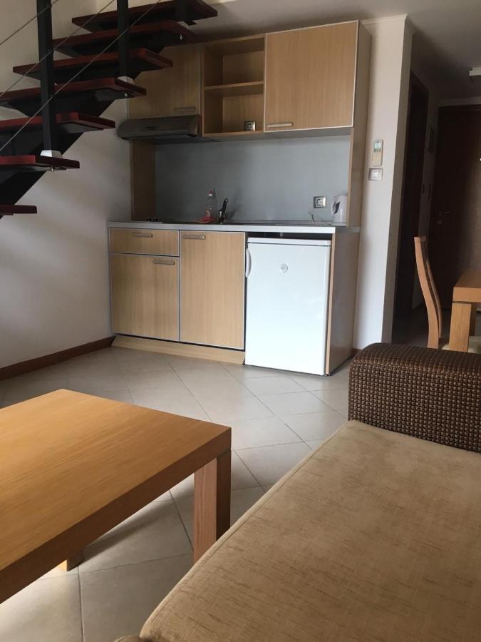 Private Apartments In Emerald 라브다 외부 사진