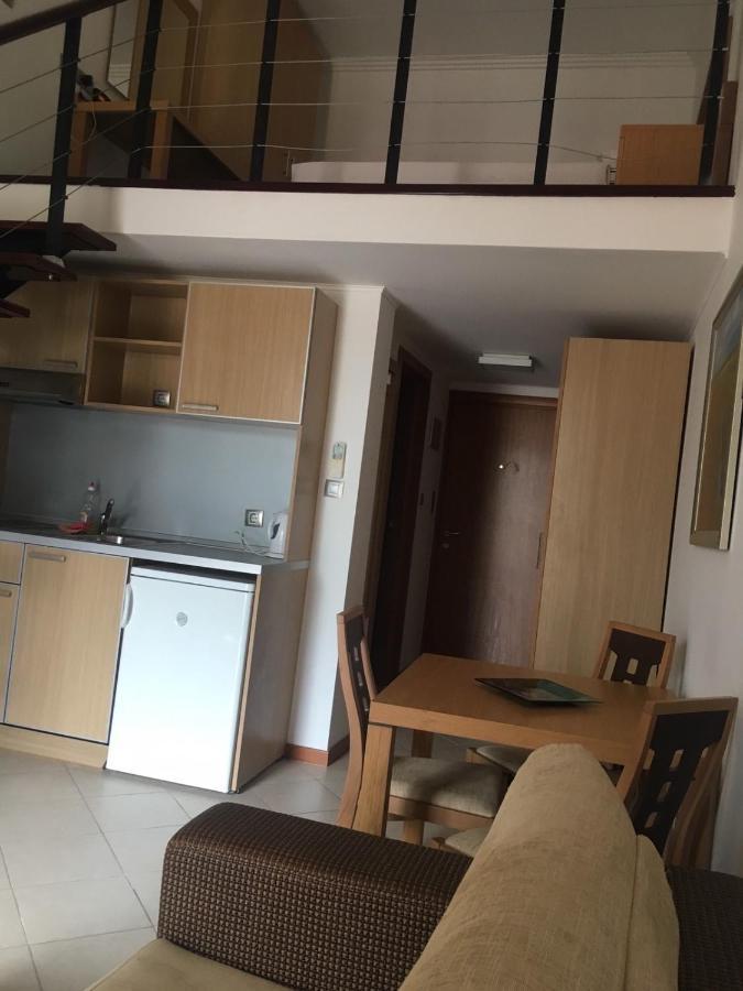 Private Apartments In Emerald 라브다 외부 사진