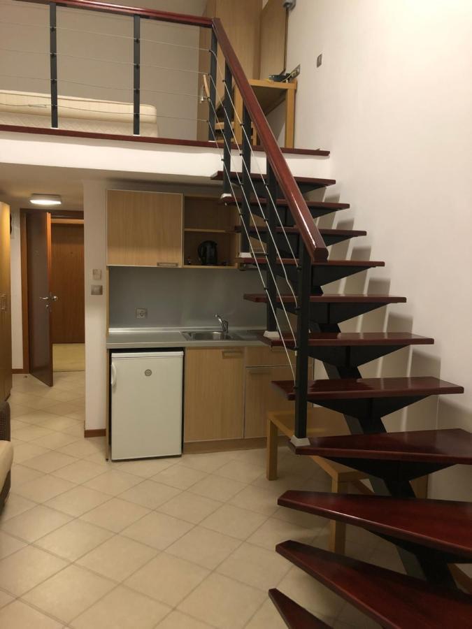Private Apartments In Emerald 라브다 외부 사진
